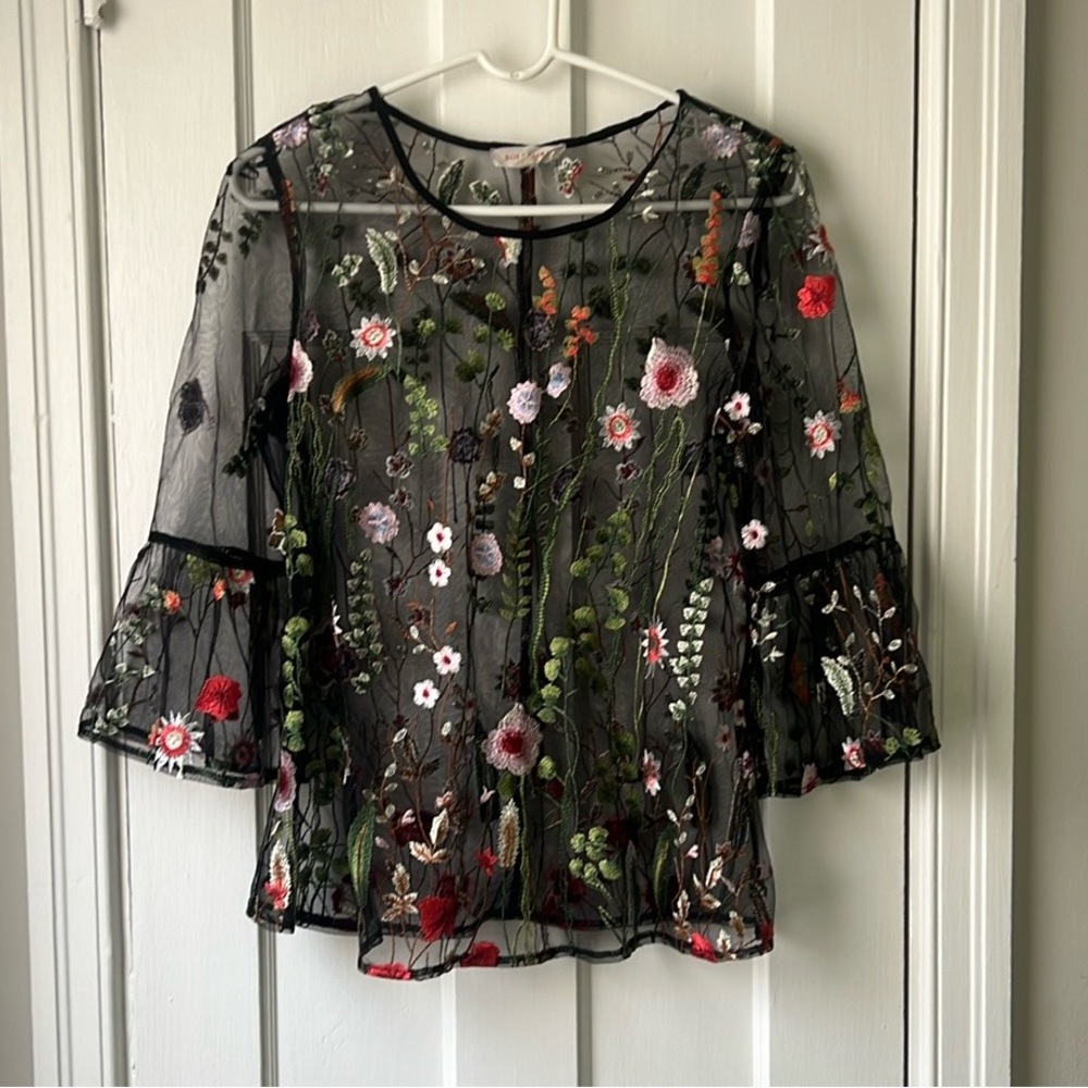 Solitaire mesh blouse with floral embroidery